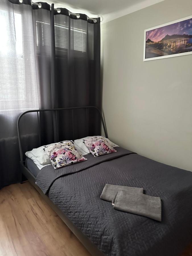 Coser Apartamenty III Warschau Buitenkant foto