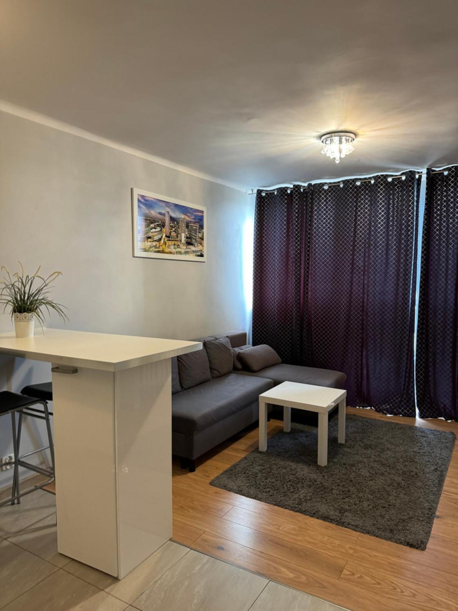 Coser Apartamenty III Warschau Buitenkant foto